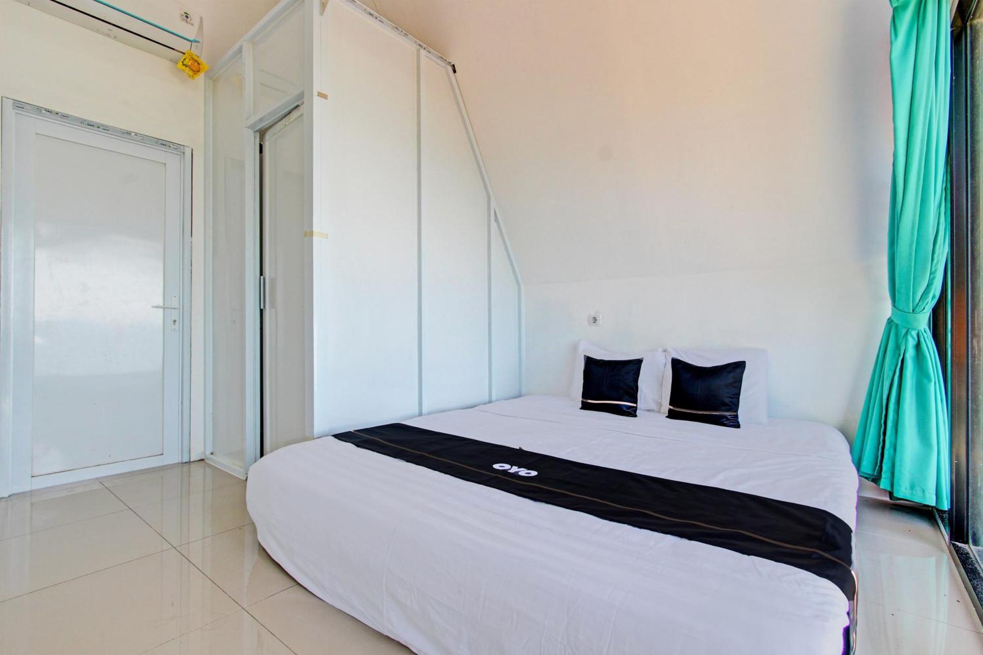 Palette 93389 Osanna Beach Resort Wonogiri Exterior photo