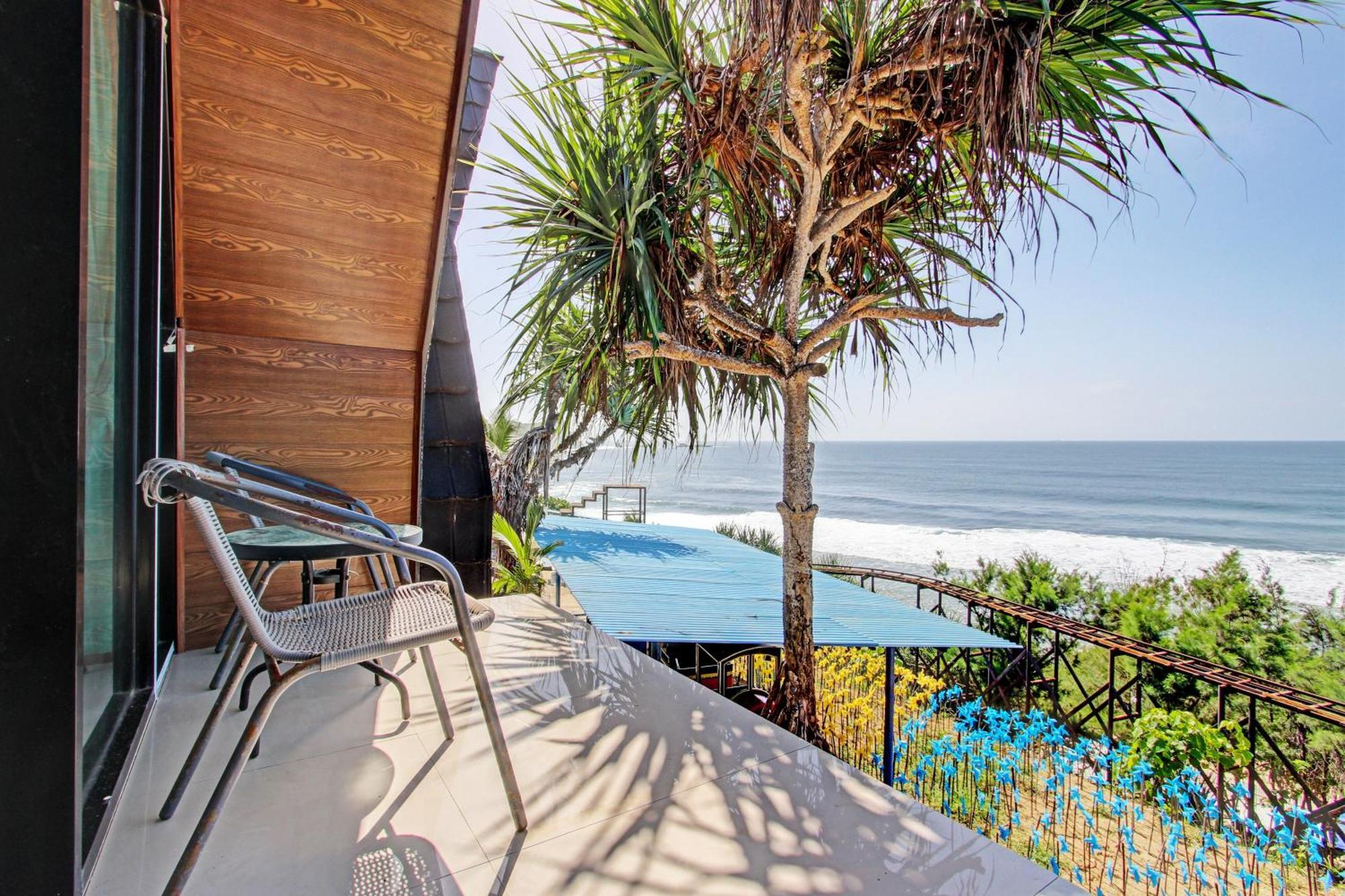 Palette 93389 Osanna Beach Resort Wonogiri Exterior photo