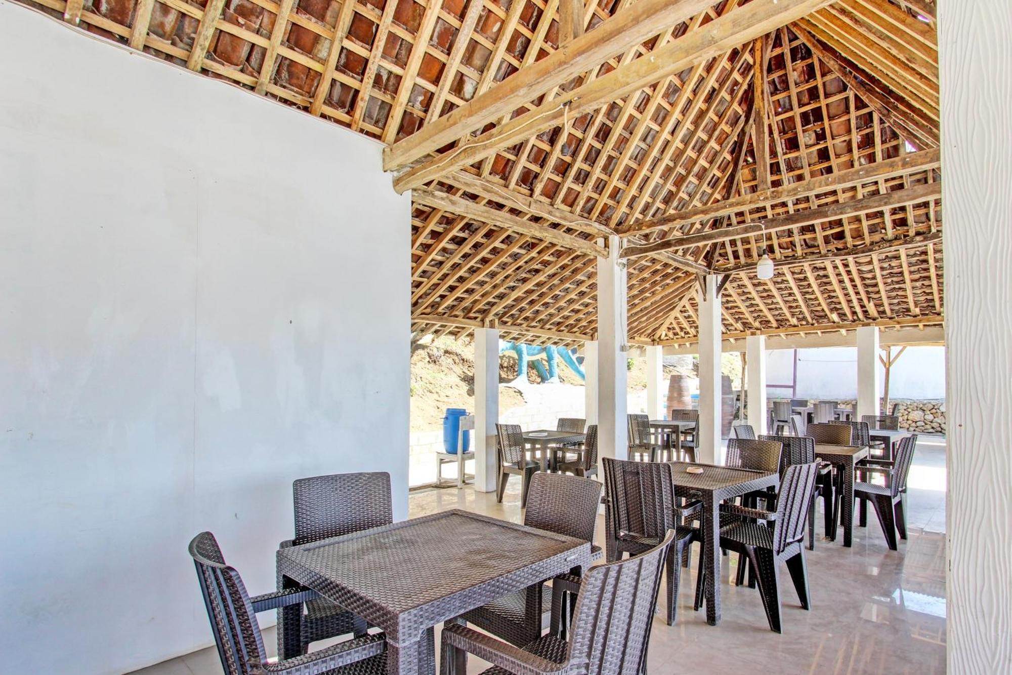 Palette 93389 Osanna Beach Resort Wonogiri Exterior photo